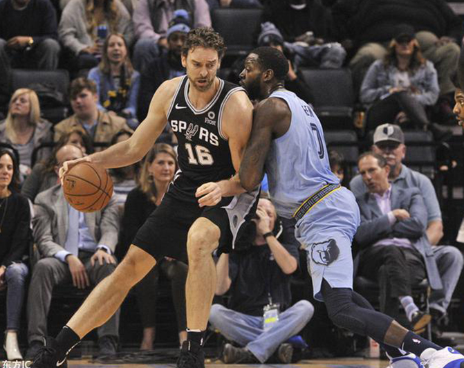 �R�̸��������_(d��)���I�����������D(zhu��n)Ͷ�|����һ